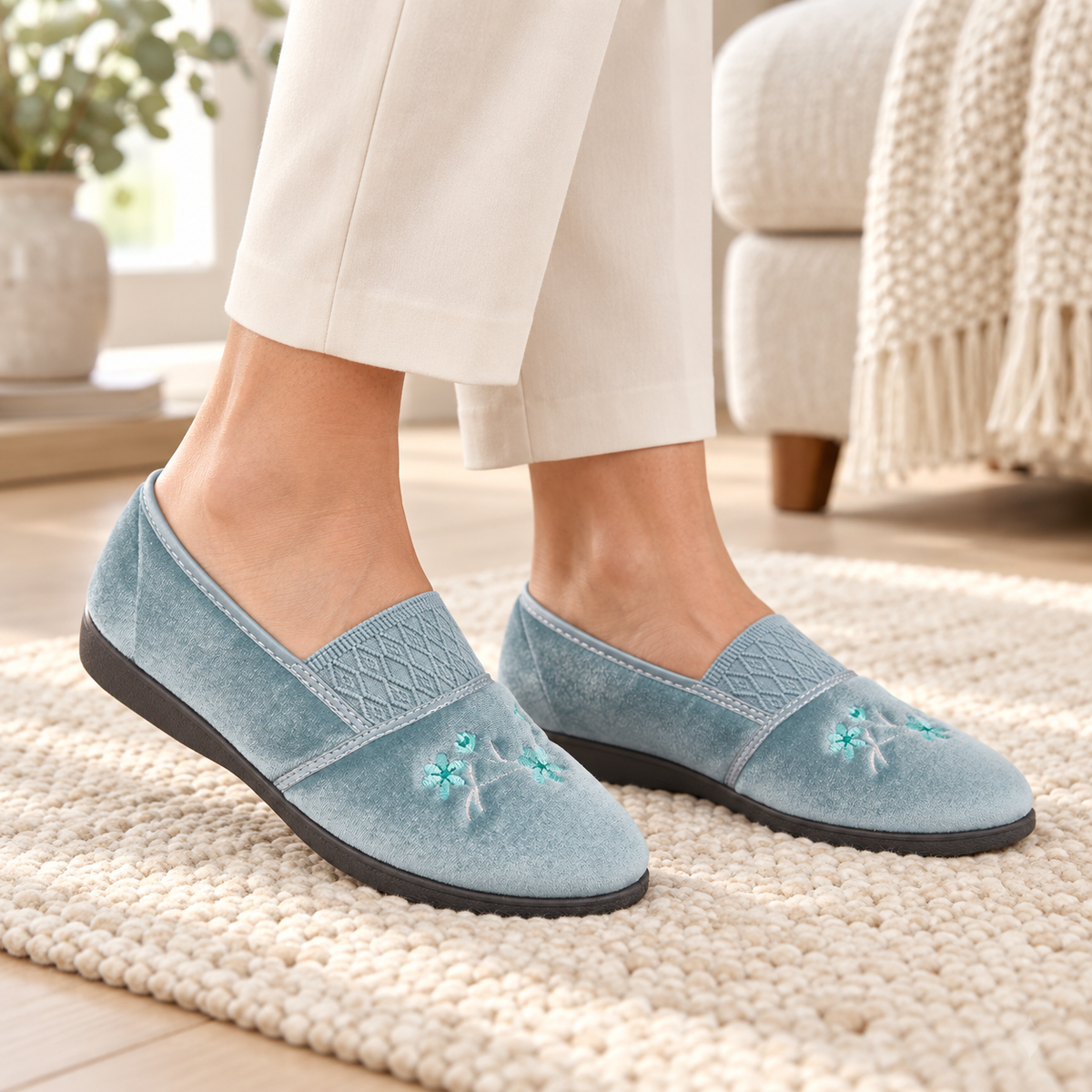 Elsie Gusset Slippers