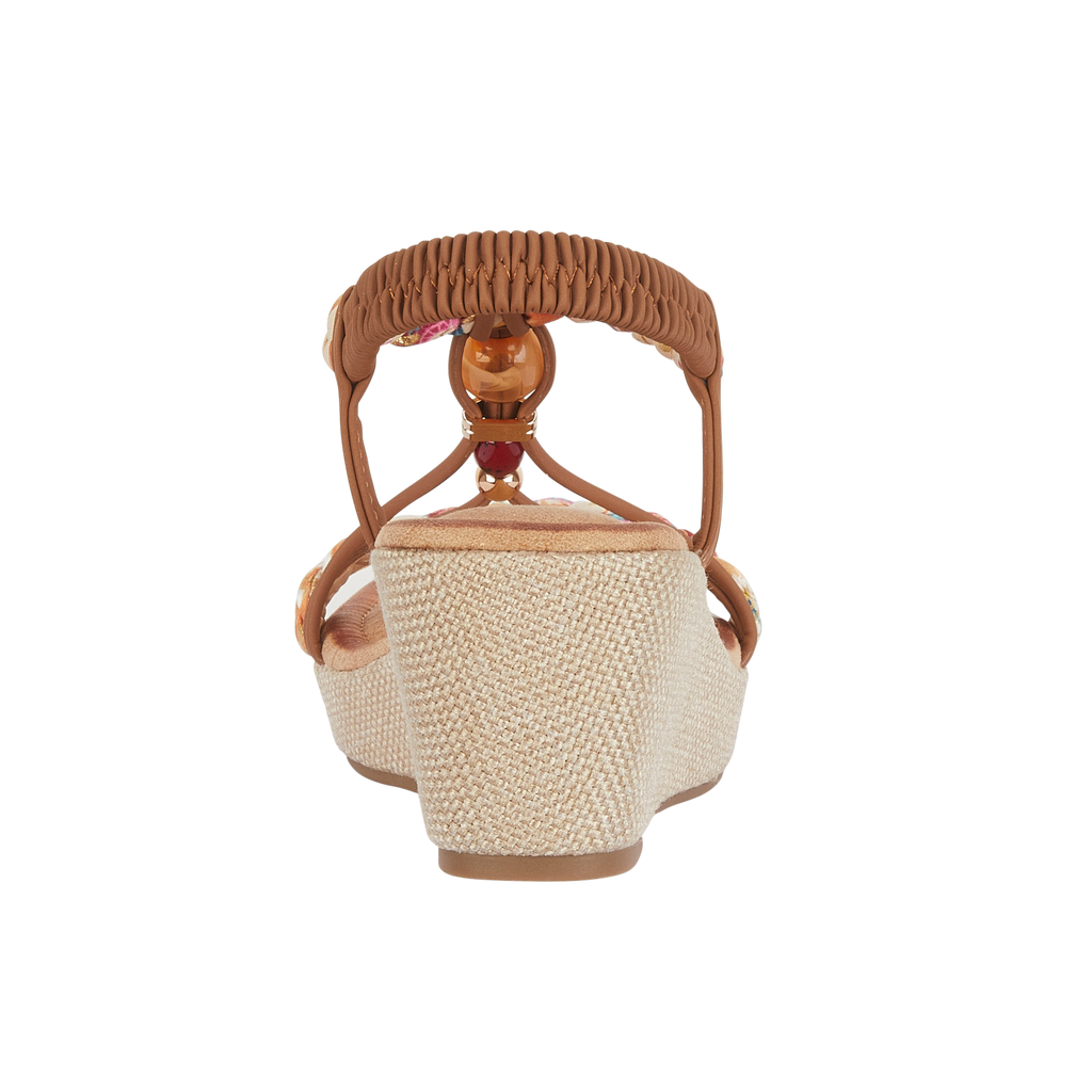 Camel woven sandal with a textured strap 