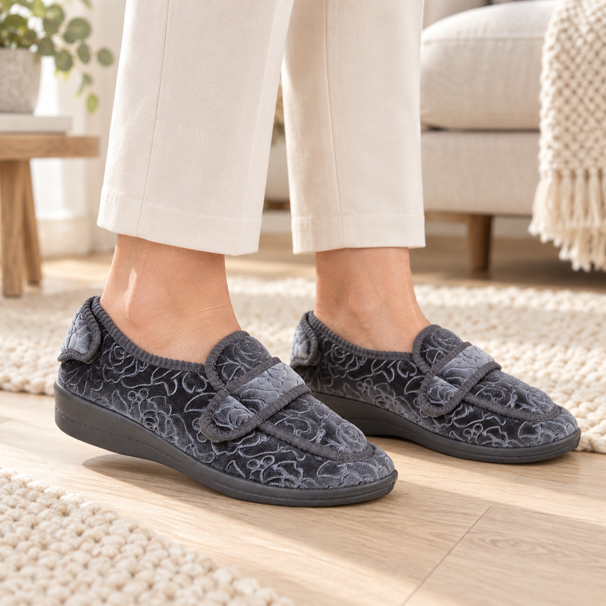 Grace Velour Slippers
