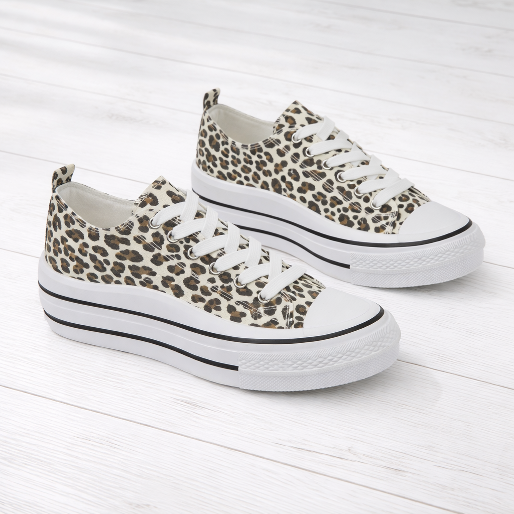 Montpellier Lace Canvas