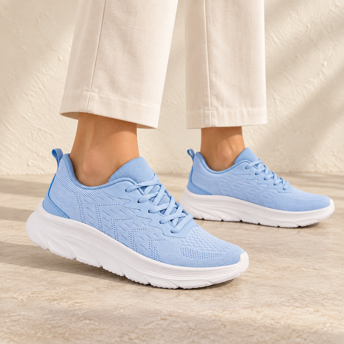 New York Lightweight Knitted Trainers