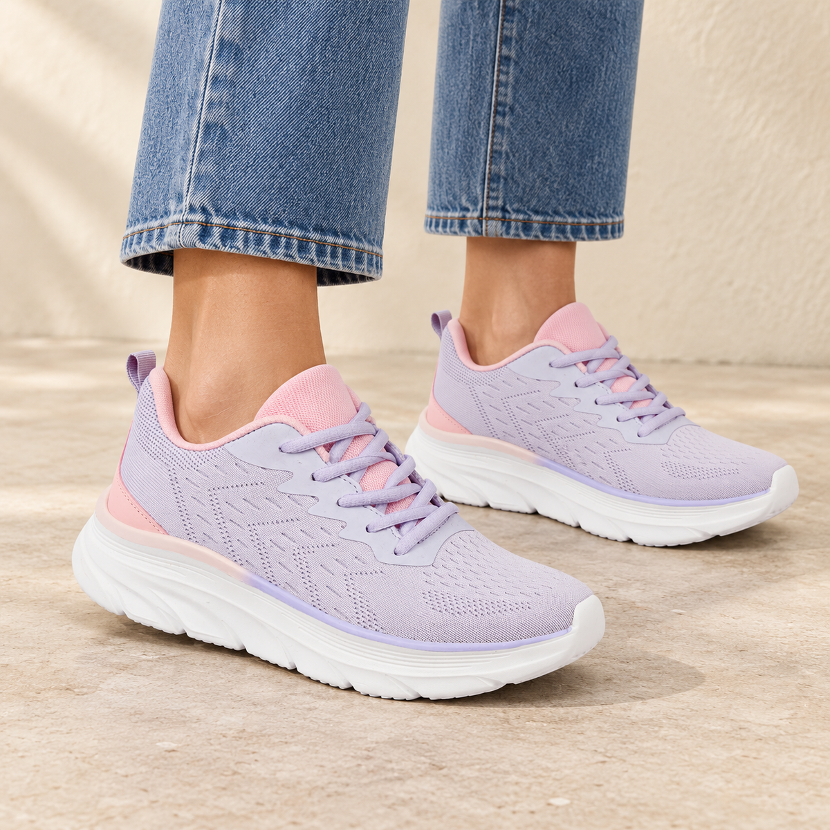 New York Lightweight Knitted Trainers