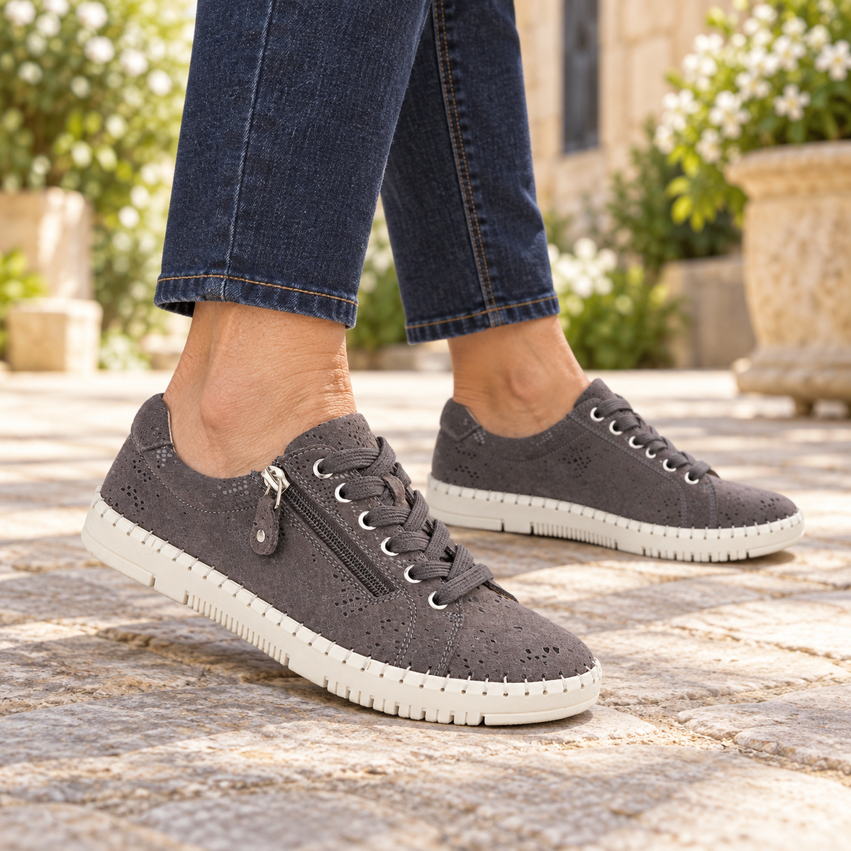 Porto Suede Casual Lace Up Trainer