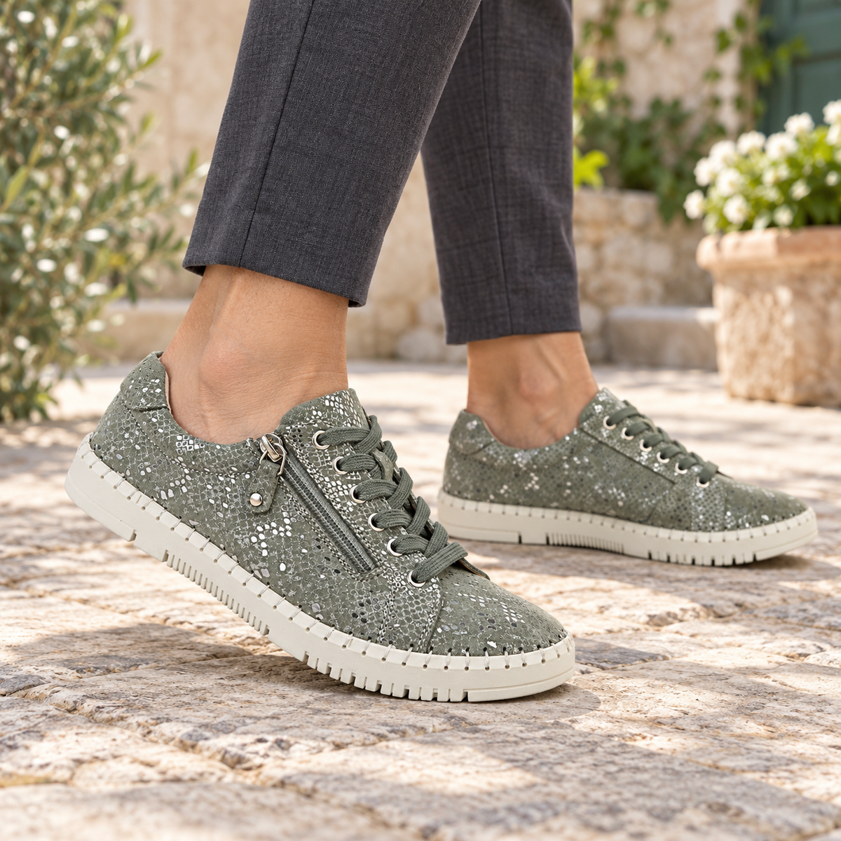 Porto Suede Casual Lace Up Trainer