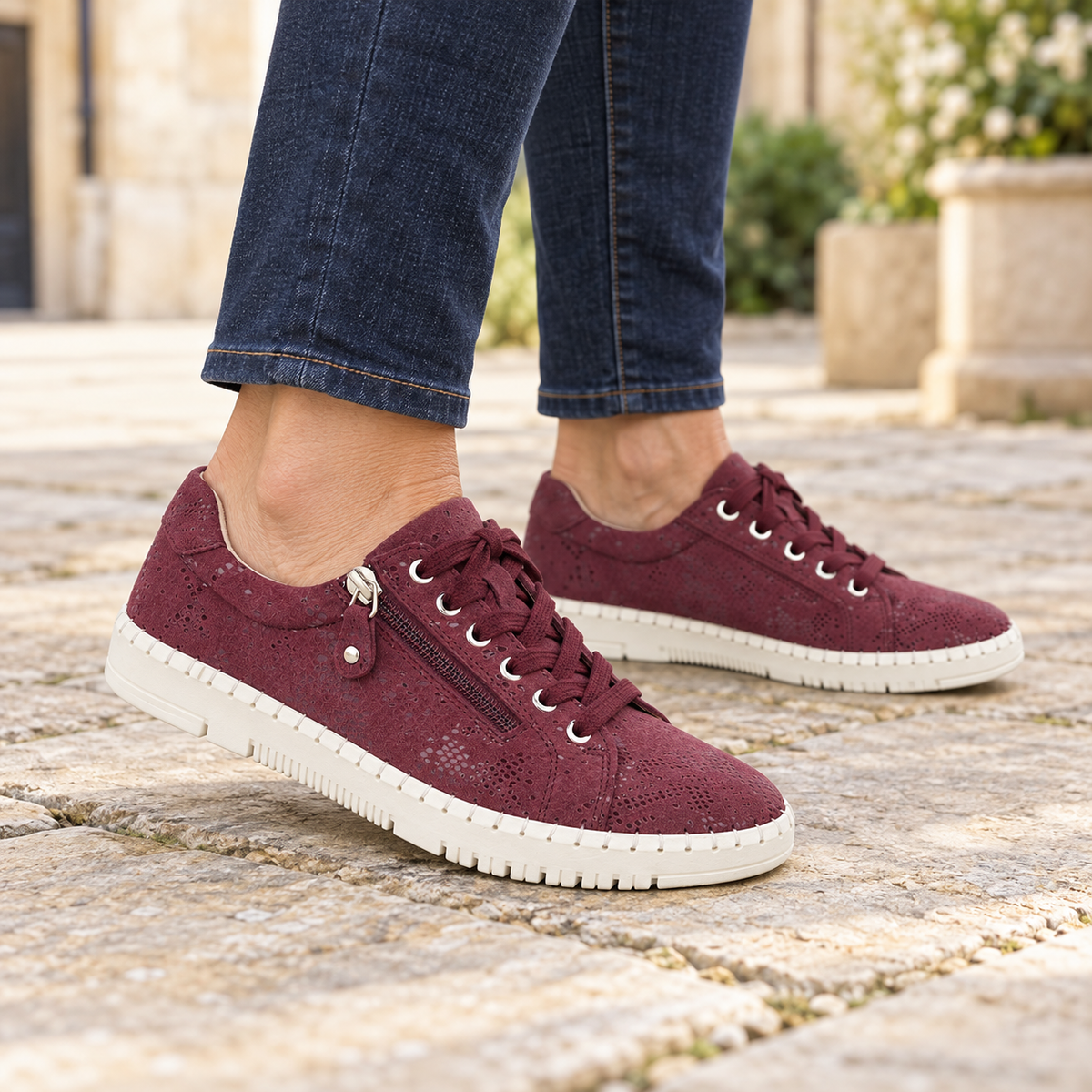 Porto Suede Casual Lace Up Trainer