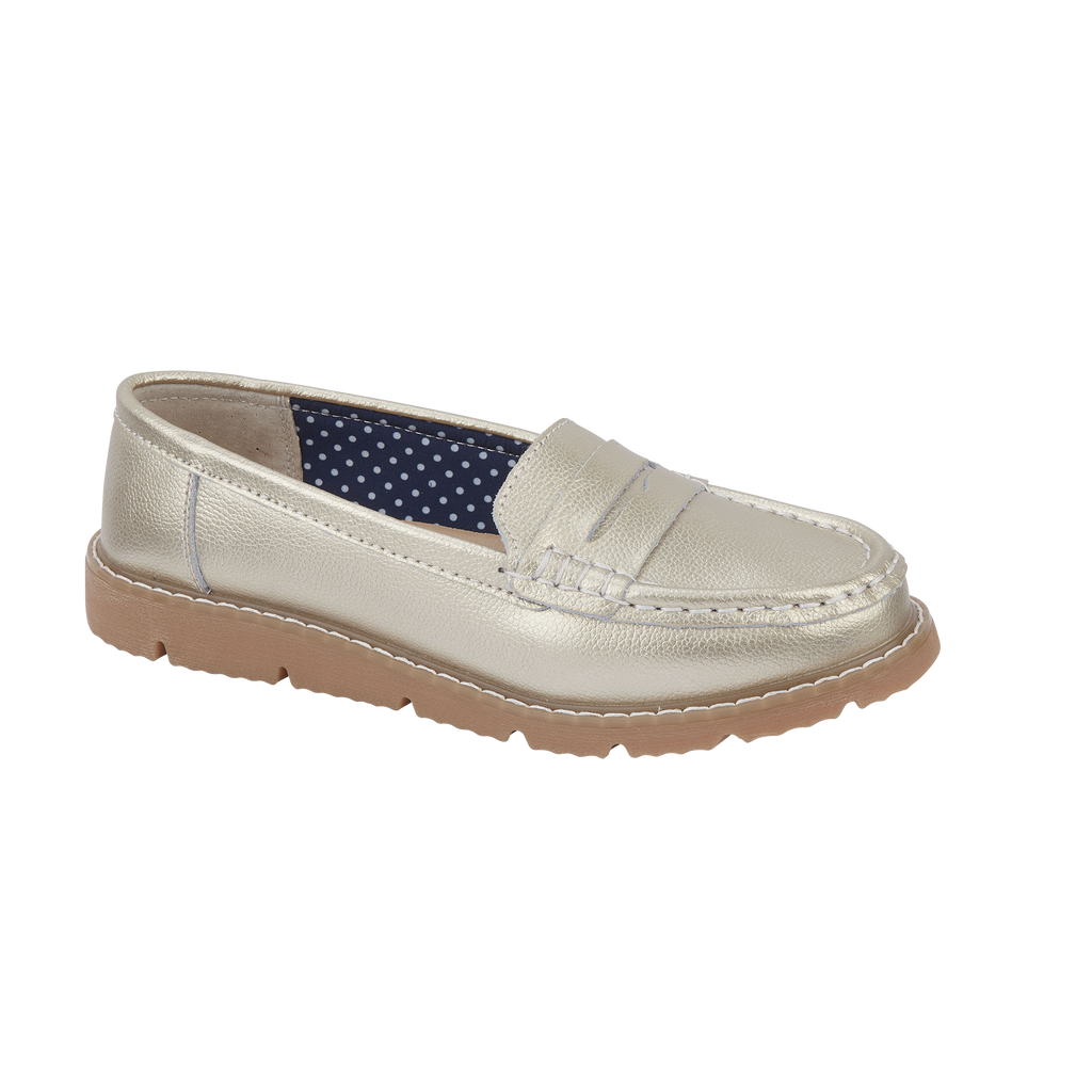 Shore Saddle Trim Loafers