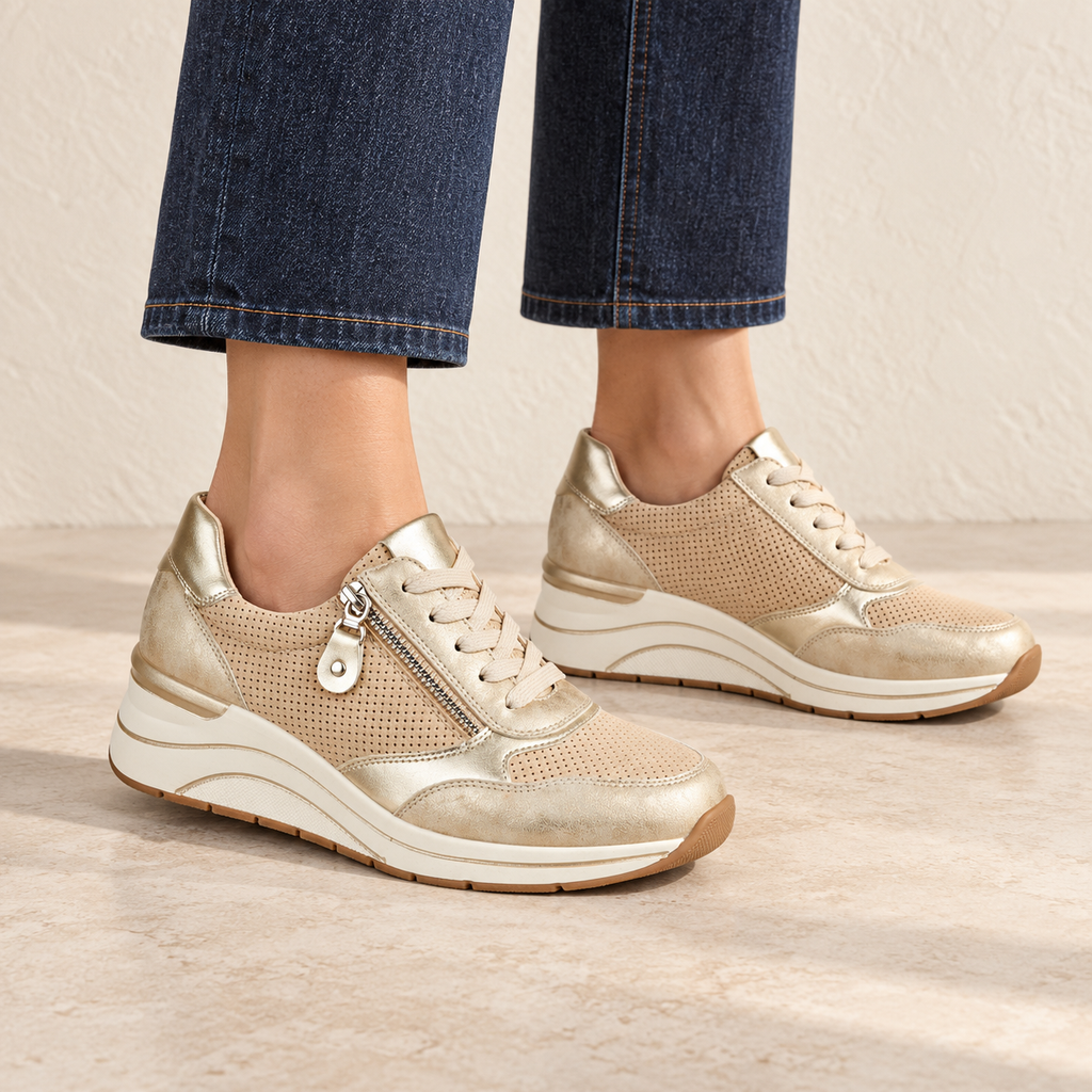 Saville Wedge Casual Trainers